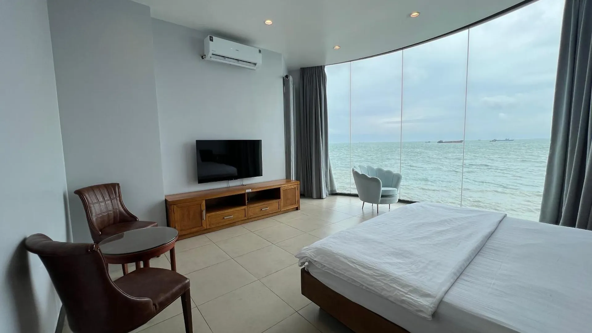 Nancy Thuy Tien Seaview Condotel 1 Vung Tau 0*,  Vietnam